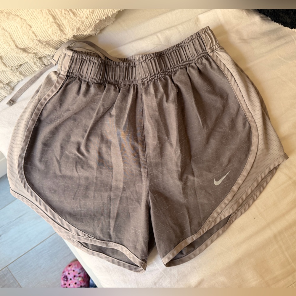 Nike Dri-FIT Light Gray Shorts